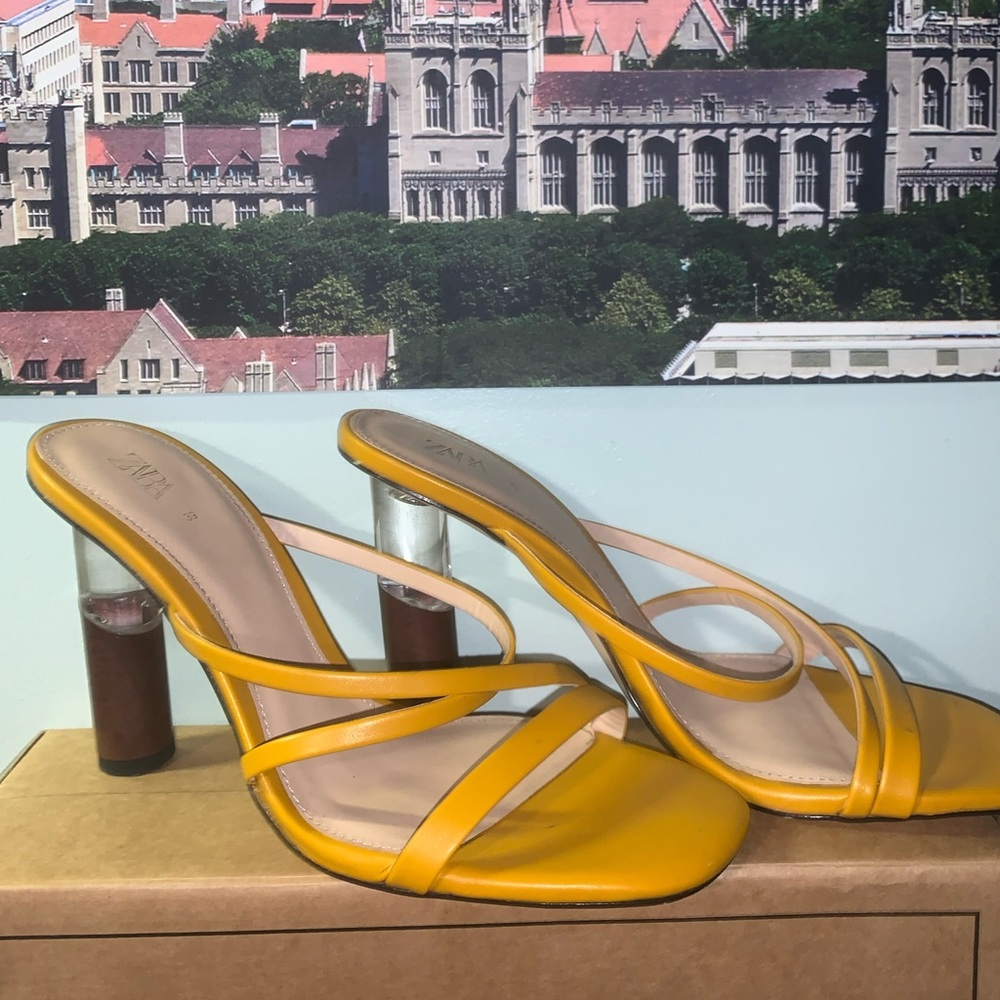 ZARA Yellow 3’ Sandal Heel